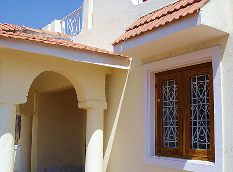 04_swimmingpool_haus.jpg
